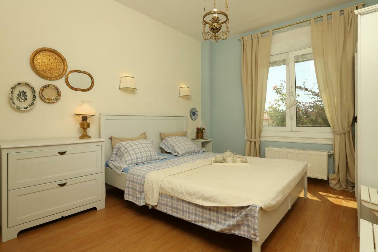 Magnificent Seascape Villa On A Secluded Beach Nea Moudania Exterior foto
